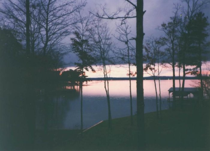 Lake Gaston.jpg